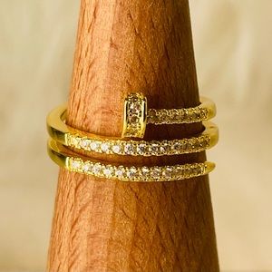 18k Yellow Gold Plated Cubic Zirconia Ring/Size 7.